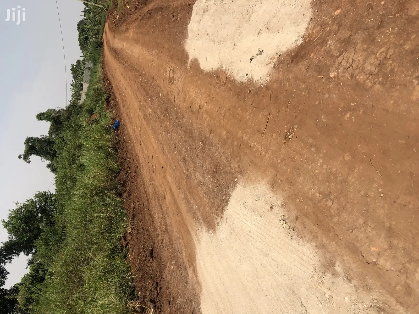 Kira Kimwani 25 Decimals Near Tarmack on Quick Sell in Kampala