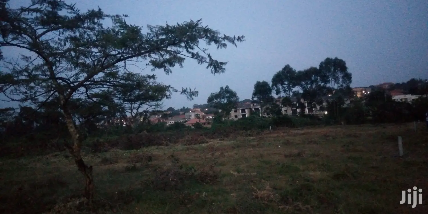 Plots Is Available for Sale in Magere Near Bobi Wine in Division A