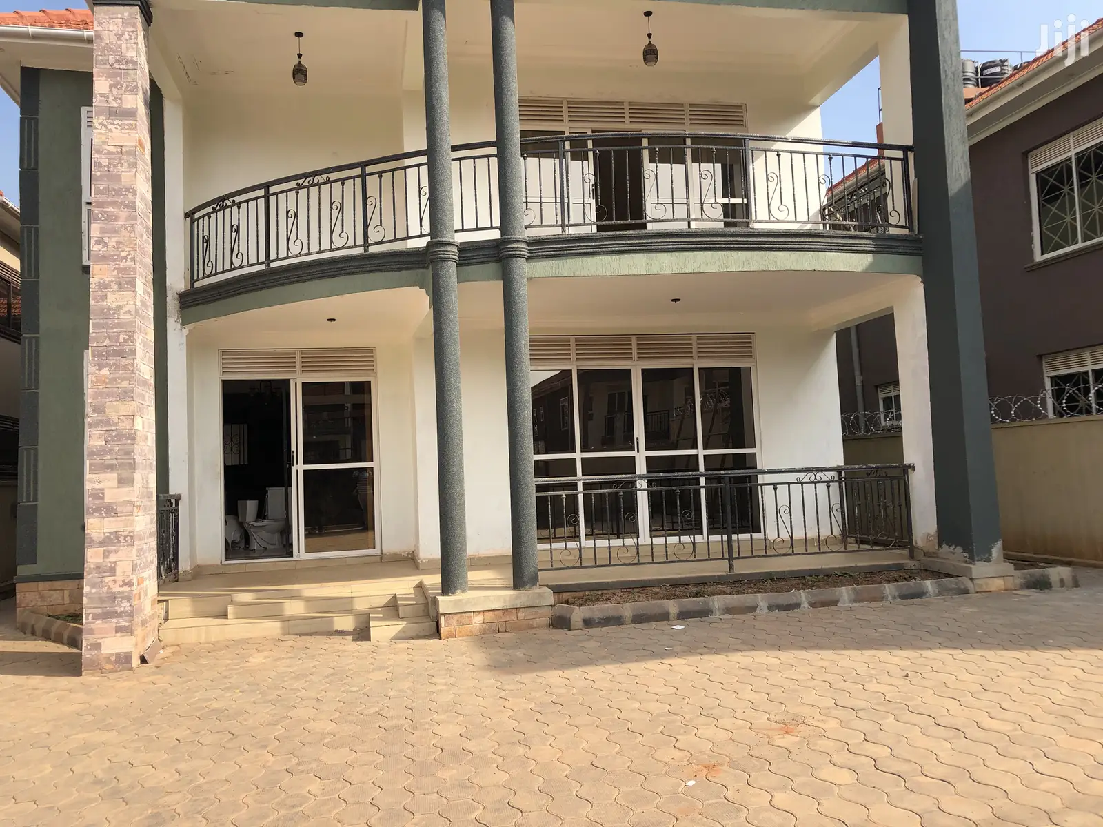 Kira at Mamerito Road New Classy House for Sale in Kampala