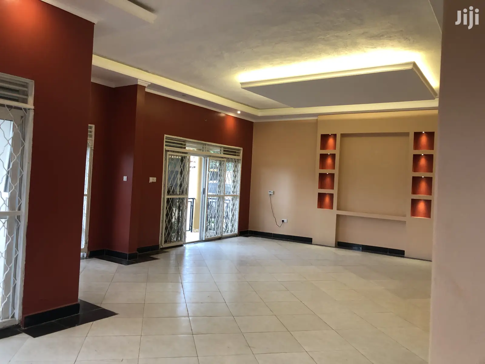 5 Bedroom Mansion In Kira For Sale in Kampala