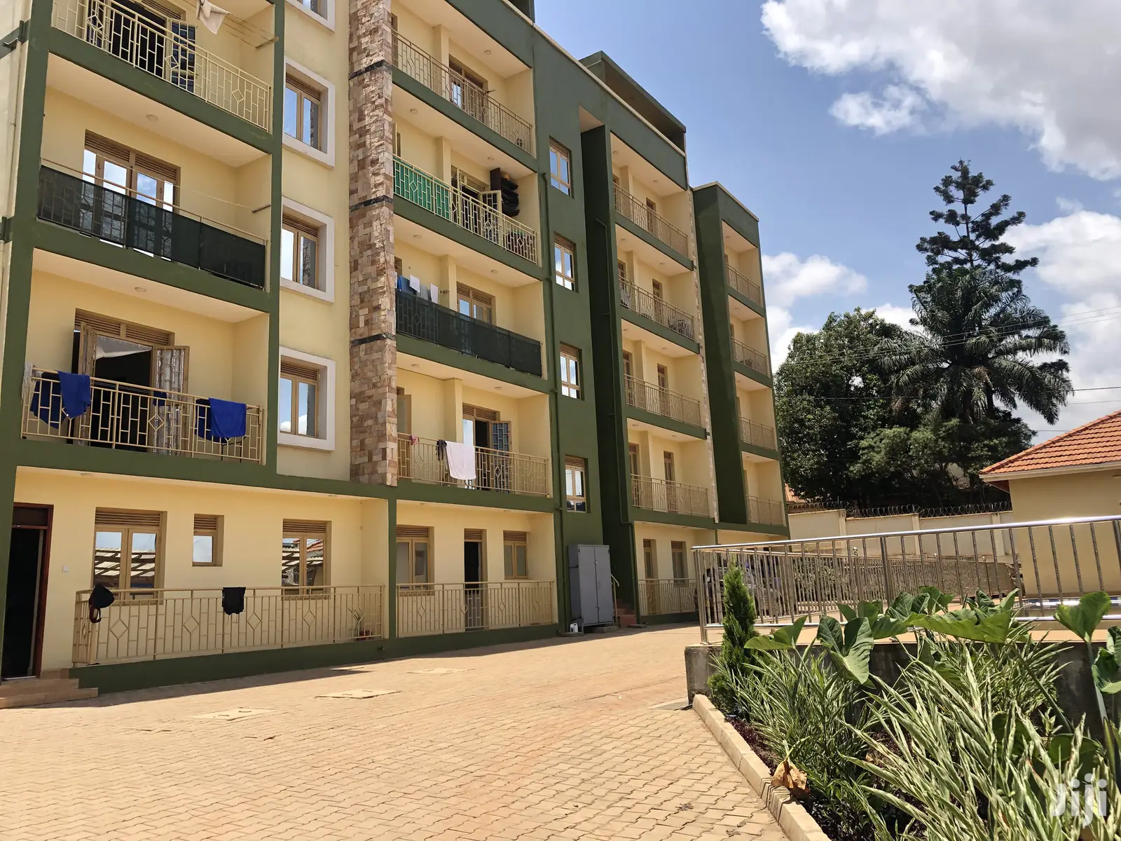 Bukoto Condos at Good Price With Swimming Pool on Sale in Kampala