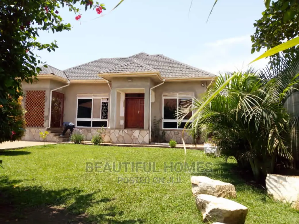 Quicksell,Najjera Bungalow in Kampala