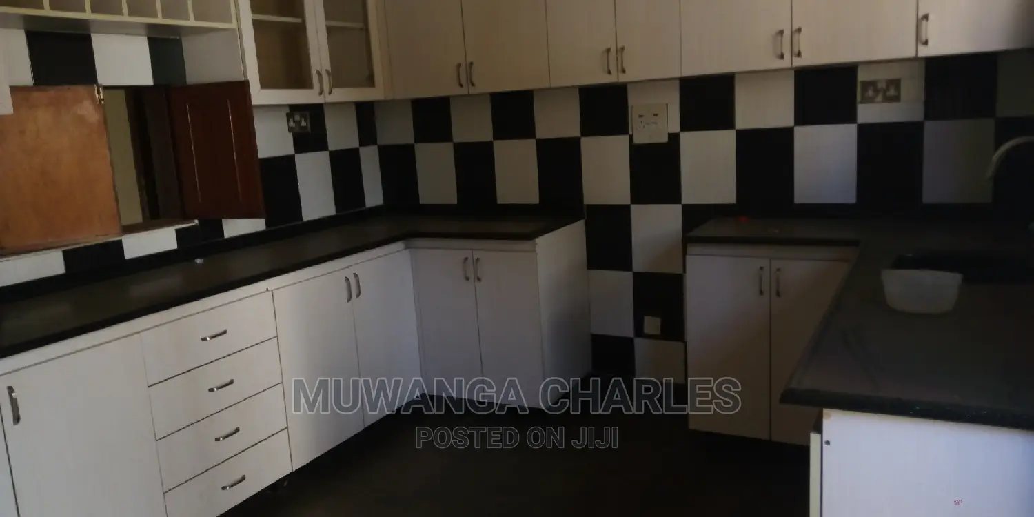 4bedroom House Is Available for Rent in Bukoto in Kampala