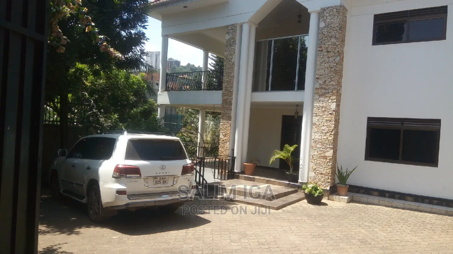 Executive House in Kampala