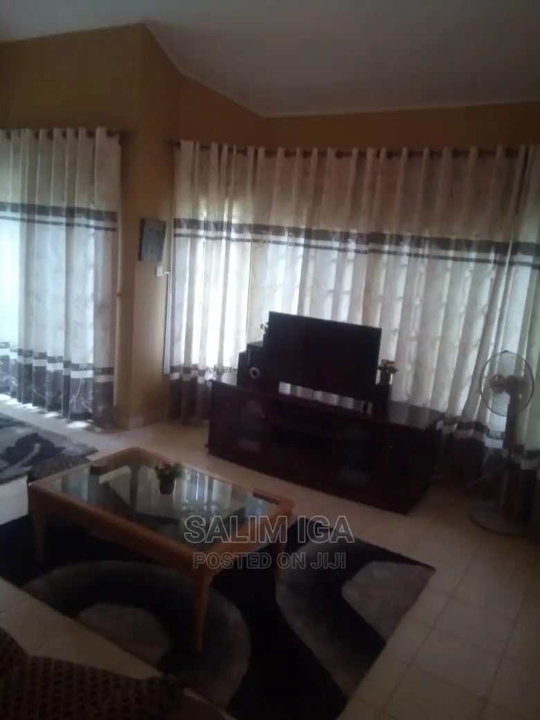 3 Bedroom Furnished Townhouse In Kololo For Sale in Kampala