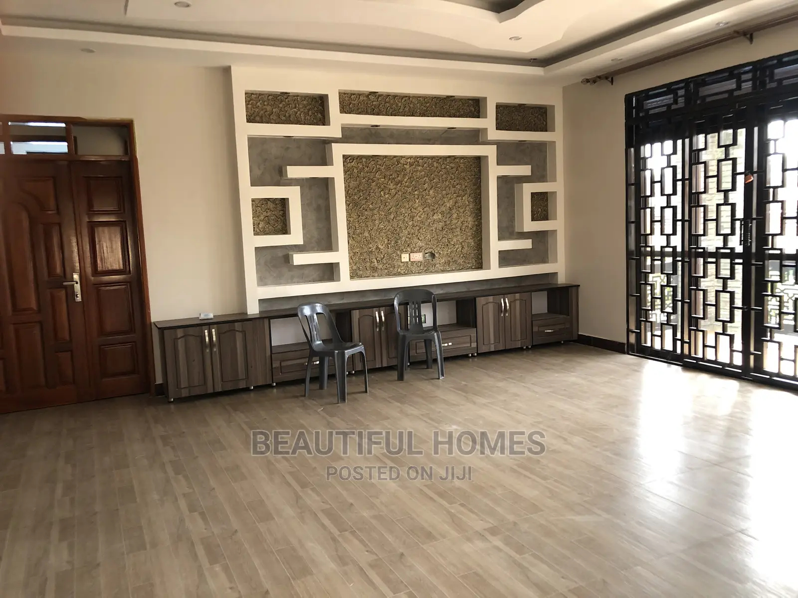Fascinating Mansion in Najjera on Sell in Kampala