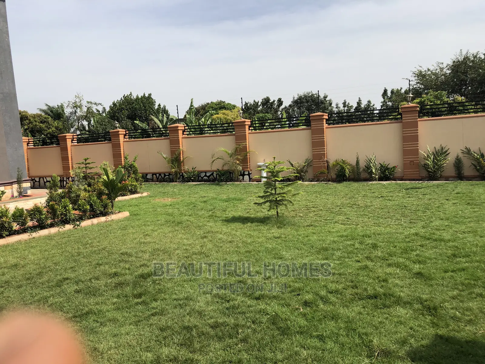Fascinating Mansion in Najjera on Sell in Kampala