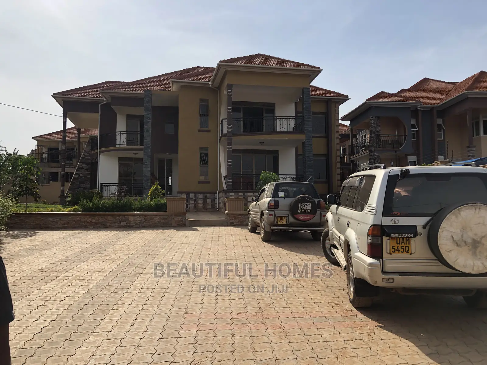 Kiwatule Bidandi Big Mansion on Sell in Kampala