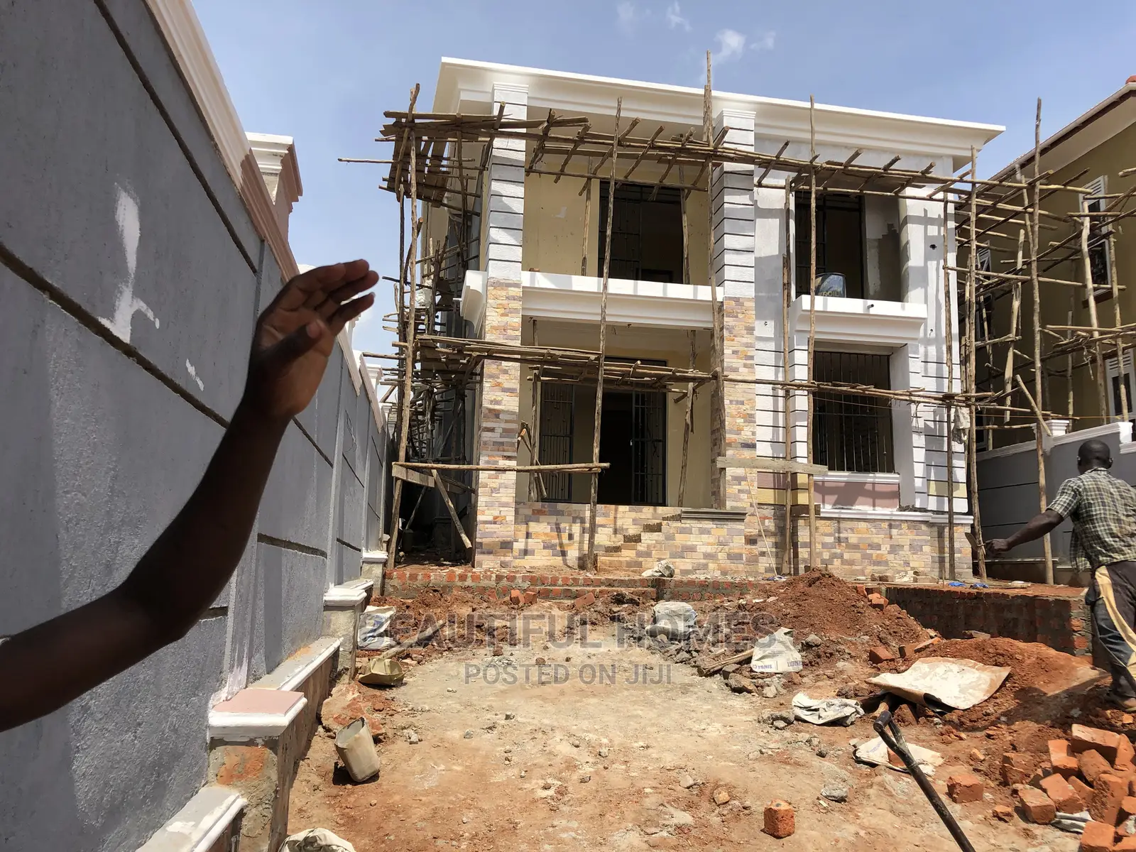 Castle in Kira by the Tarmack on Sell in Kampala