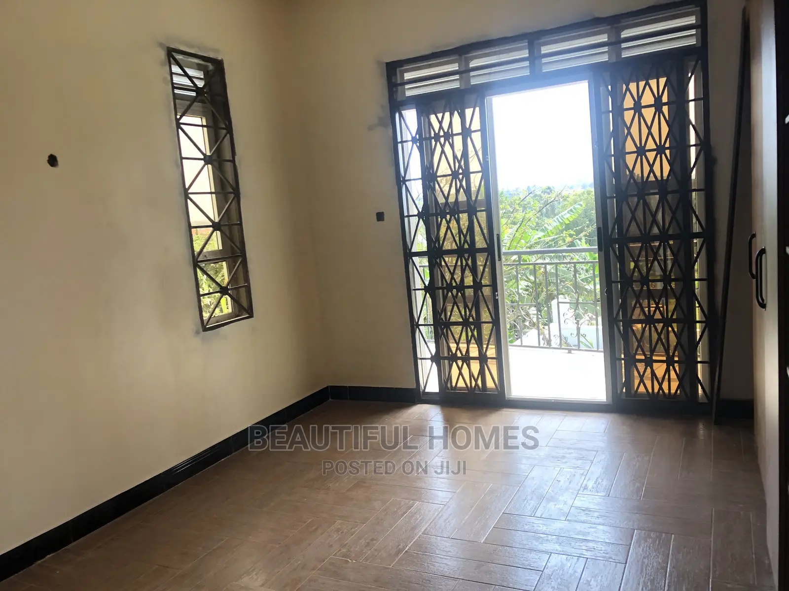 Castle in Kira by the Tarmack on Sell in Kampala