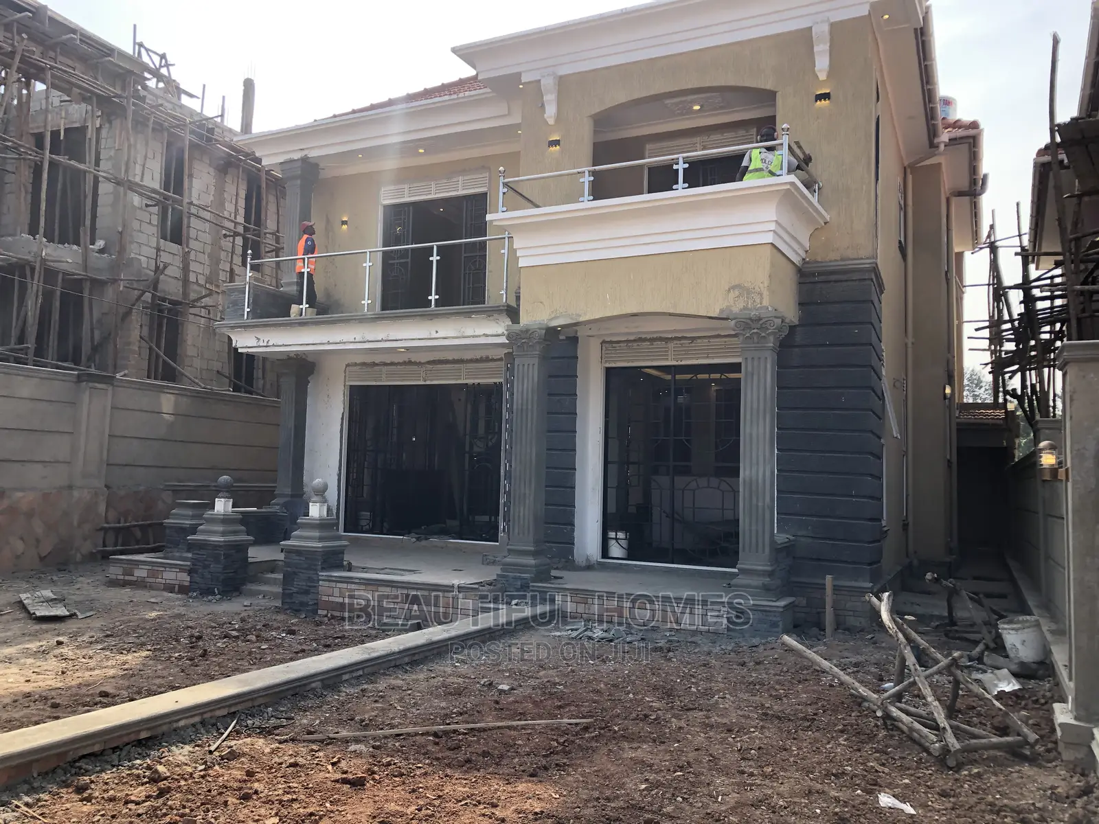 Hot,Kiira Kito Tarmack Neighborhood Home on Sale in Kampala
