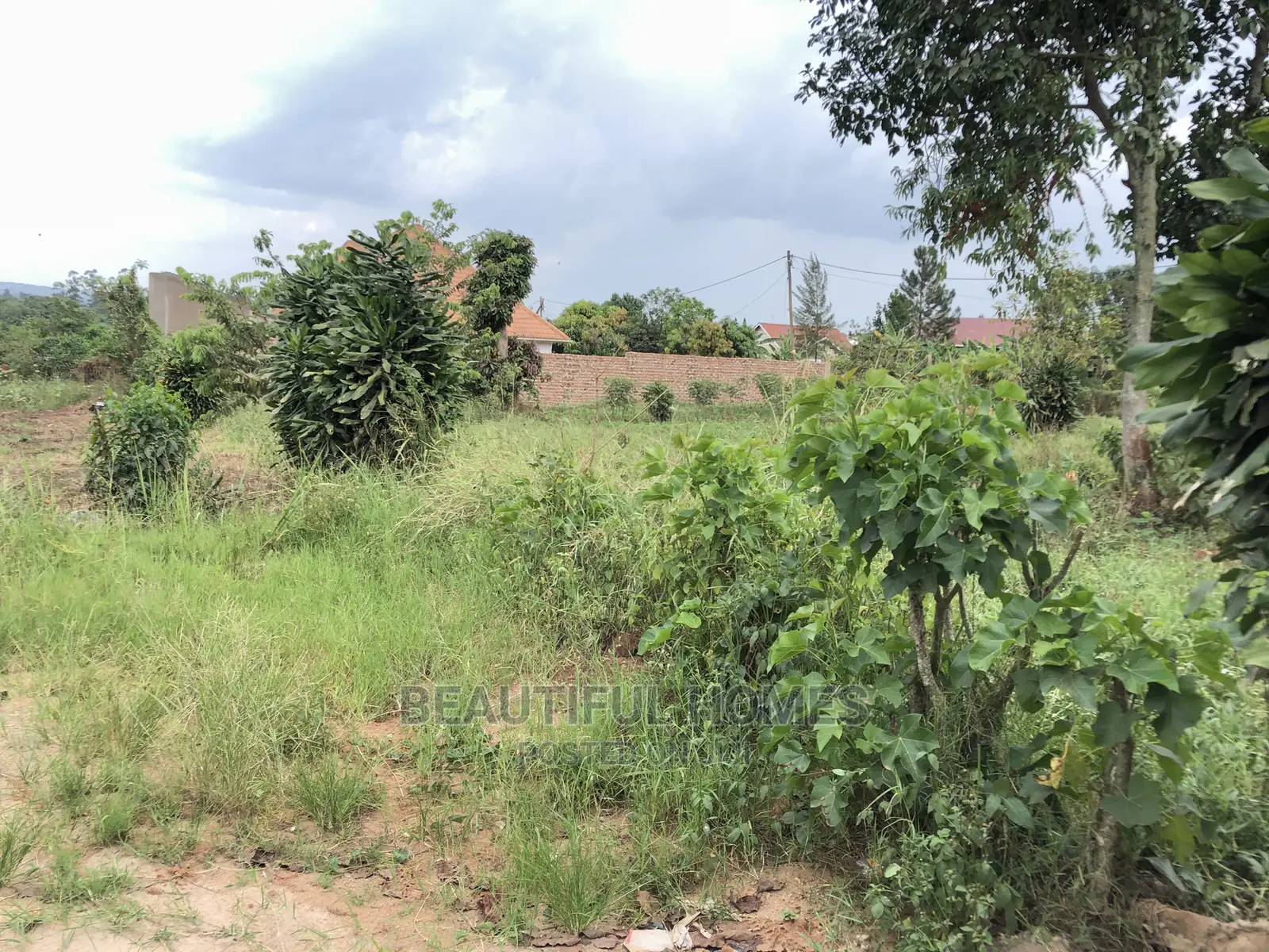 Near Tarmack,Kira Kimwani’S 25 Decimals in Kampala