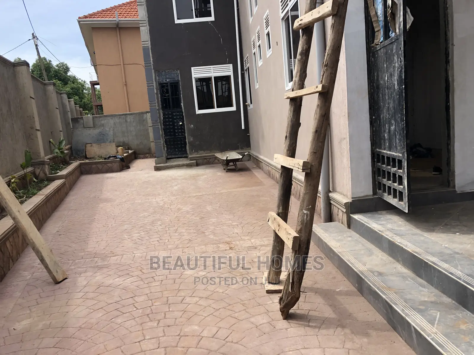 Furnished 6bdrm Mansion in Kira, Kampala for Sale in Kampala