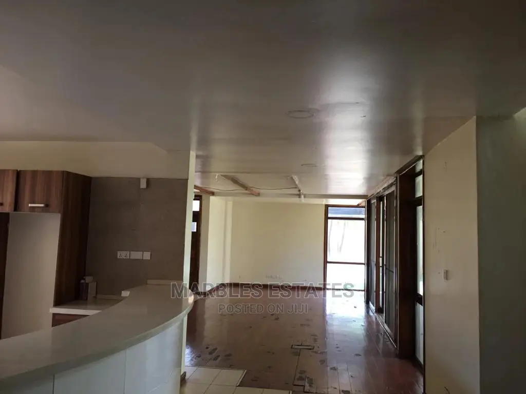 Nice House for Rent in BUGOLOBI in Kampala