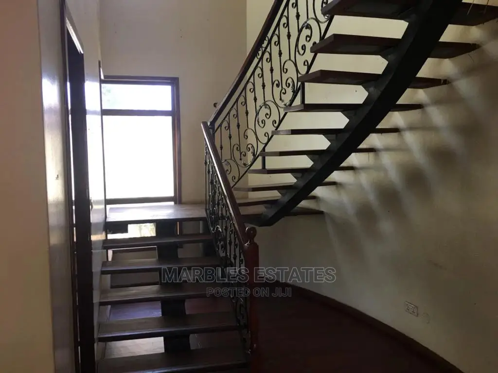 Nice House for Rent in BUGOLOBI in Kampala