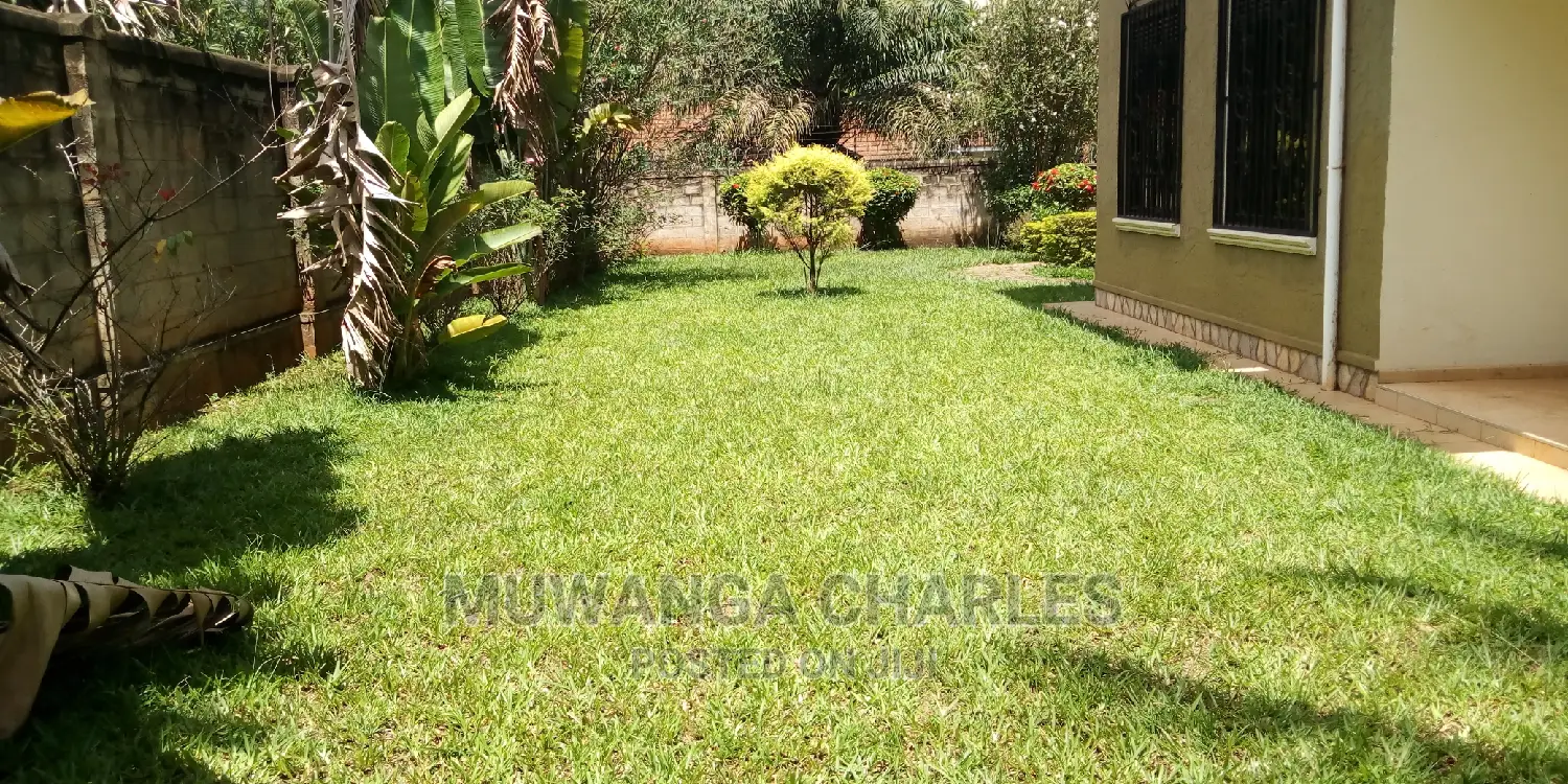 5bdrm Duplex in Fs Properties Ltd, Kampala for Rent in Kampala