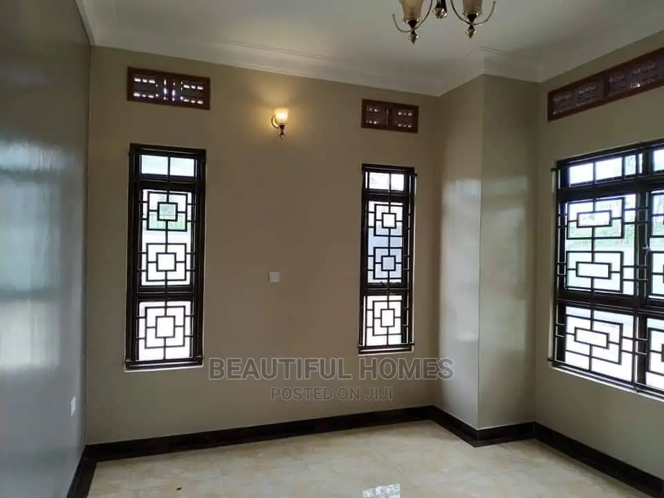 Beautiful Modern Apartments in Kisaasi on Sell in Kampala