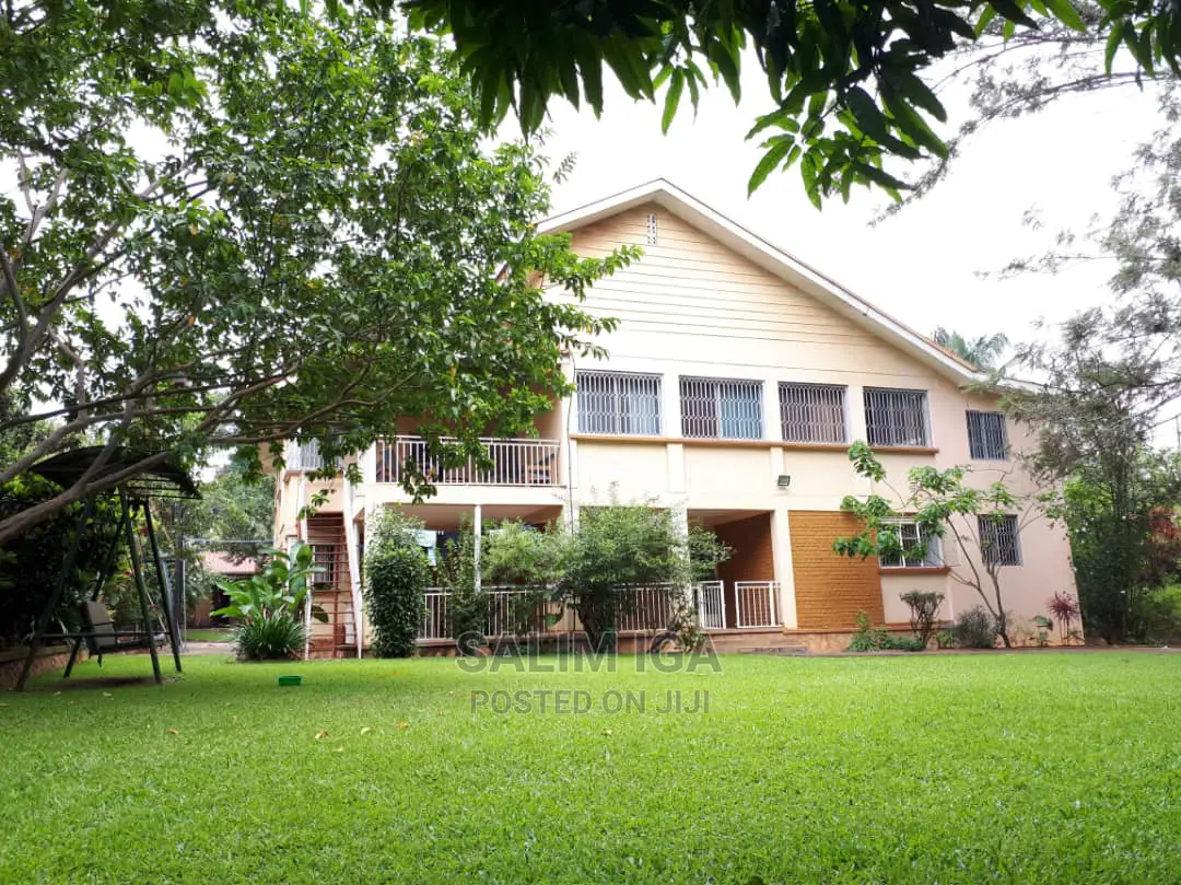 Classic Homestead in Kampala