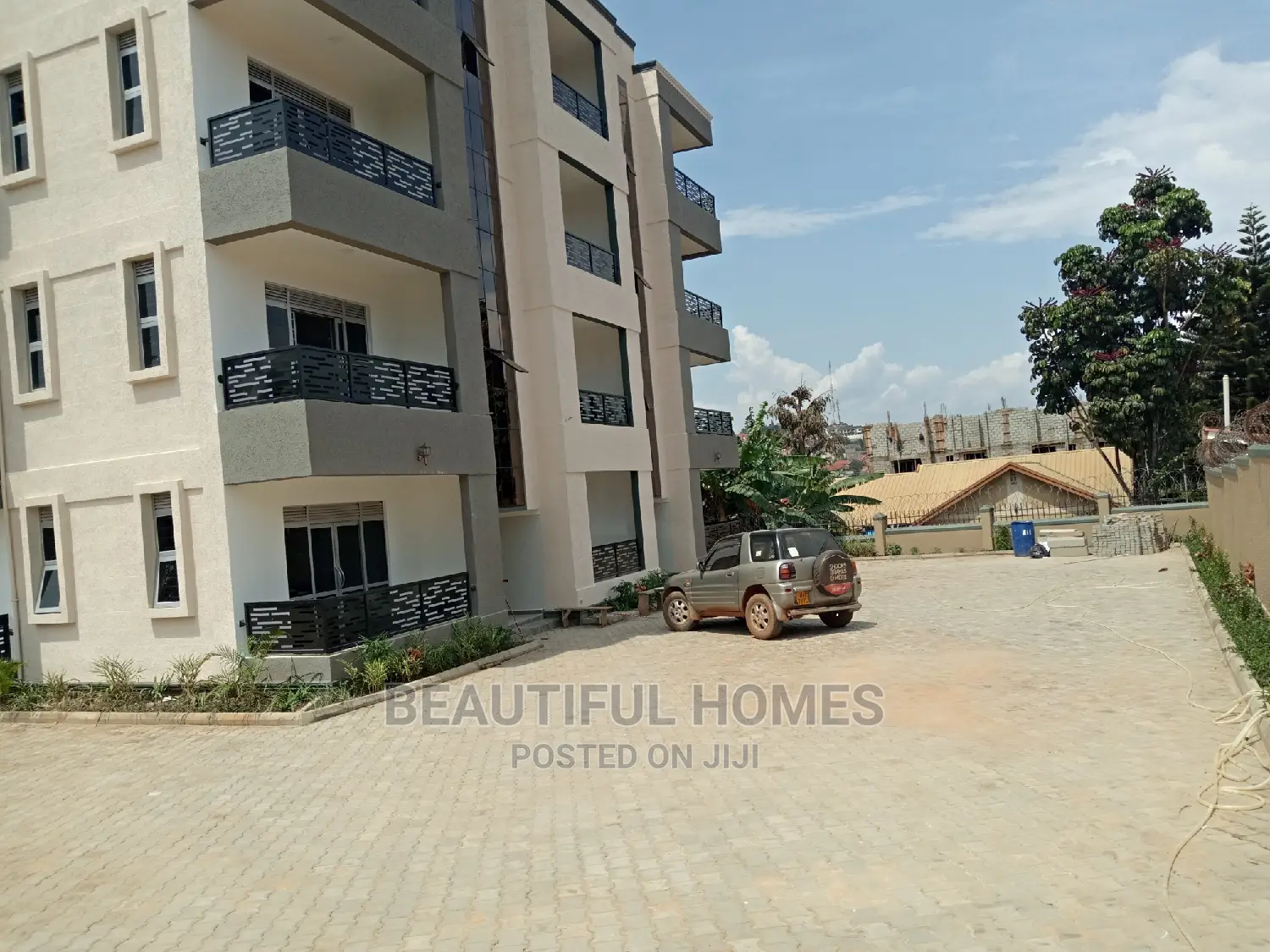 Bukoto Apartments Complex on Sale in High End Neighborhood in Kampala
