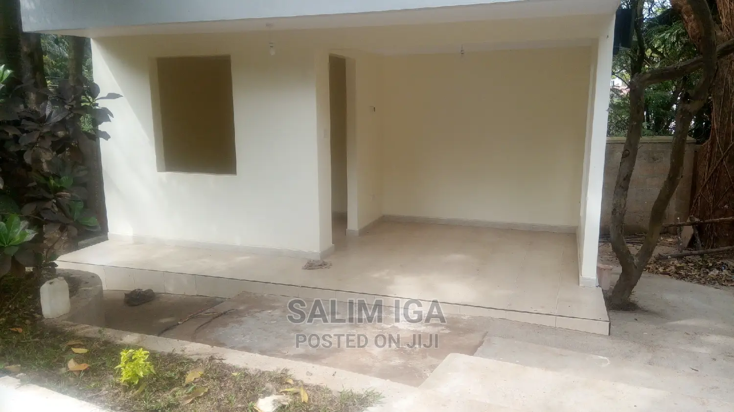 5bdrm Bungalow in Kololo Property, Central Division for Rent in Central Division