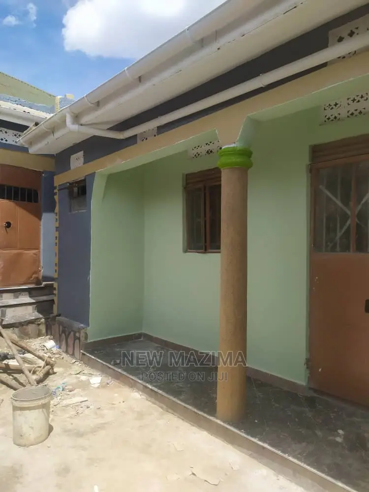 Another Sweetdeal Of Rentals With Tiles Quicksale In Nansana in Kampala