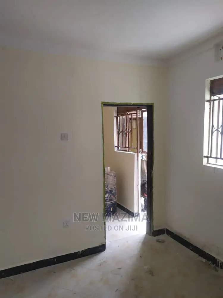 Another Sweetdeal Of Rentals With Tiles Quicksale In Nansana in Kampala