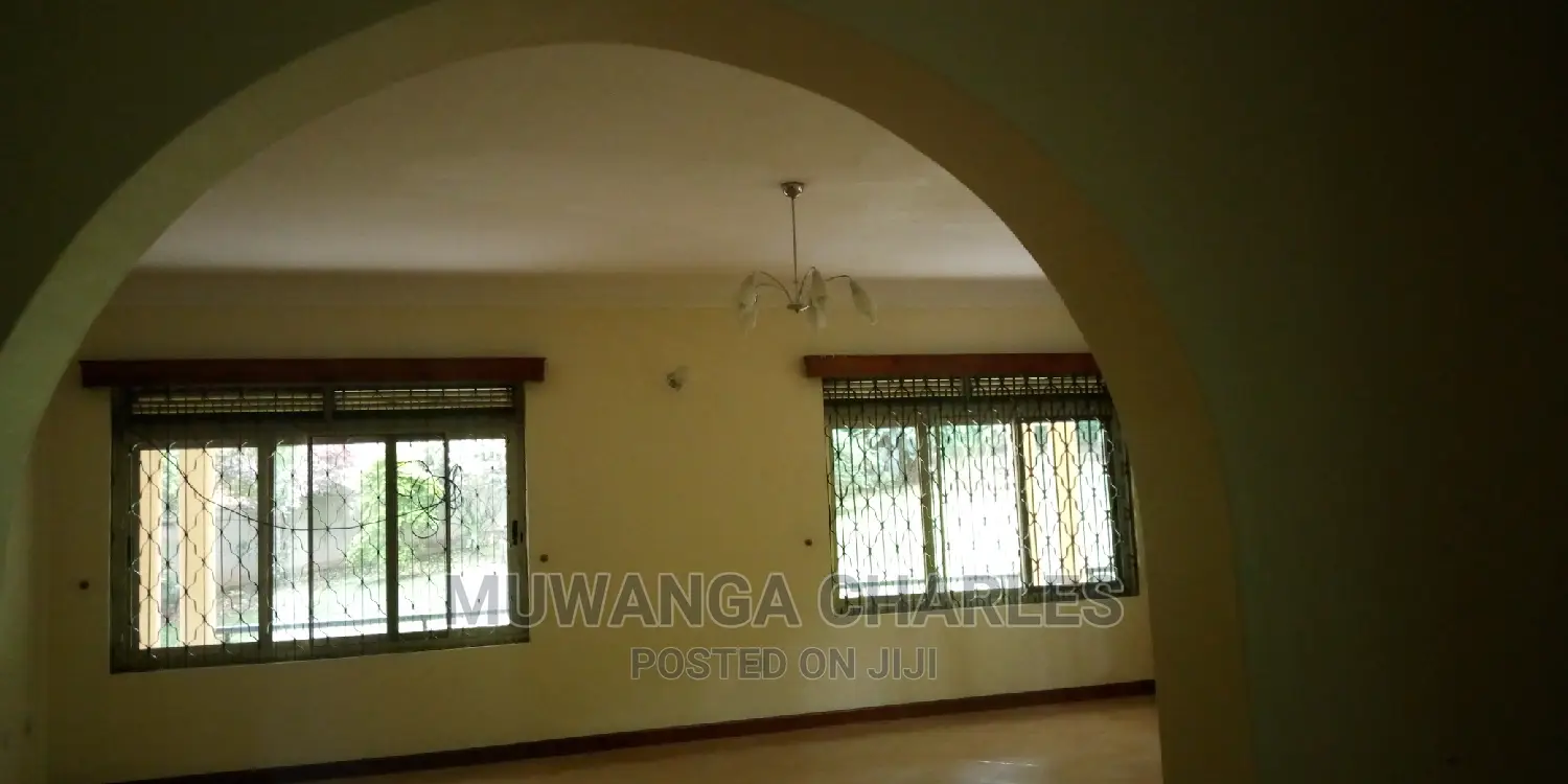 5bdrm Duplex in Fs Properties Ltd, Kampala for Rent in Kampala