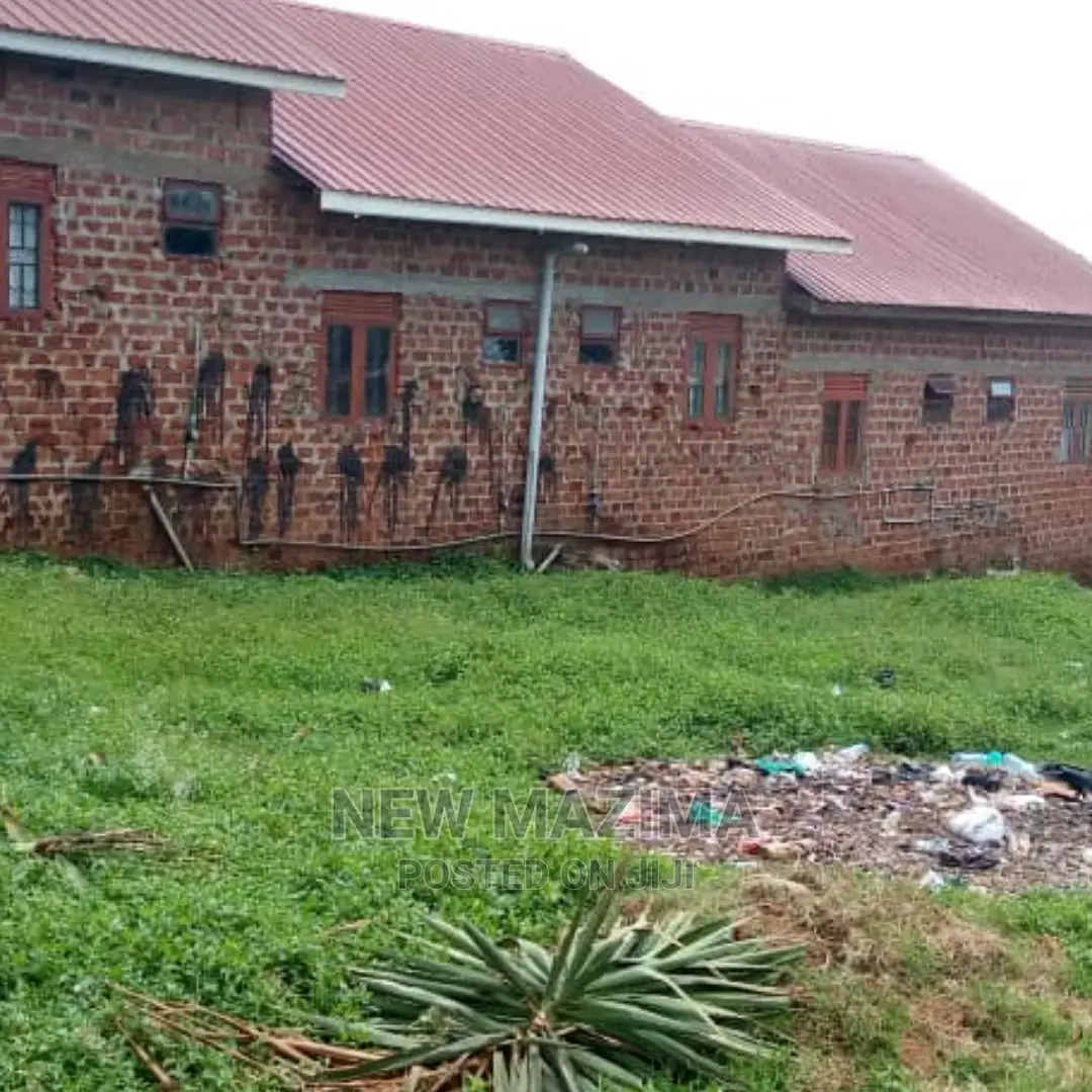 Very Sweet Plot on Quicksale in Heart of Najjanankumbi in Kampala