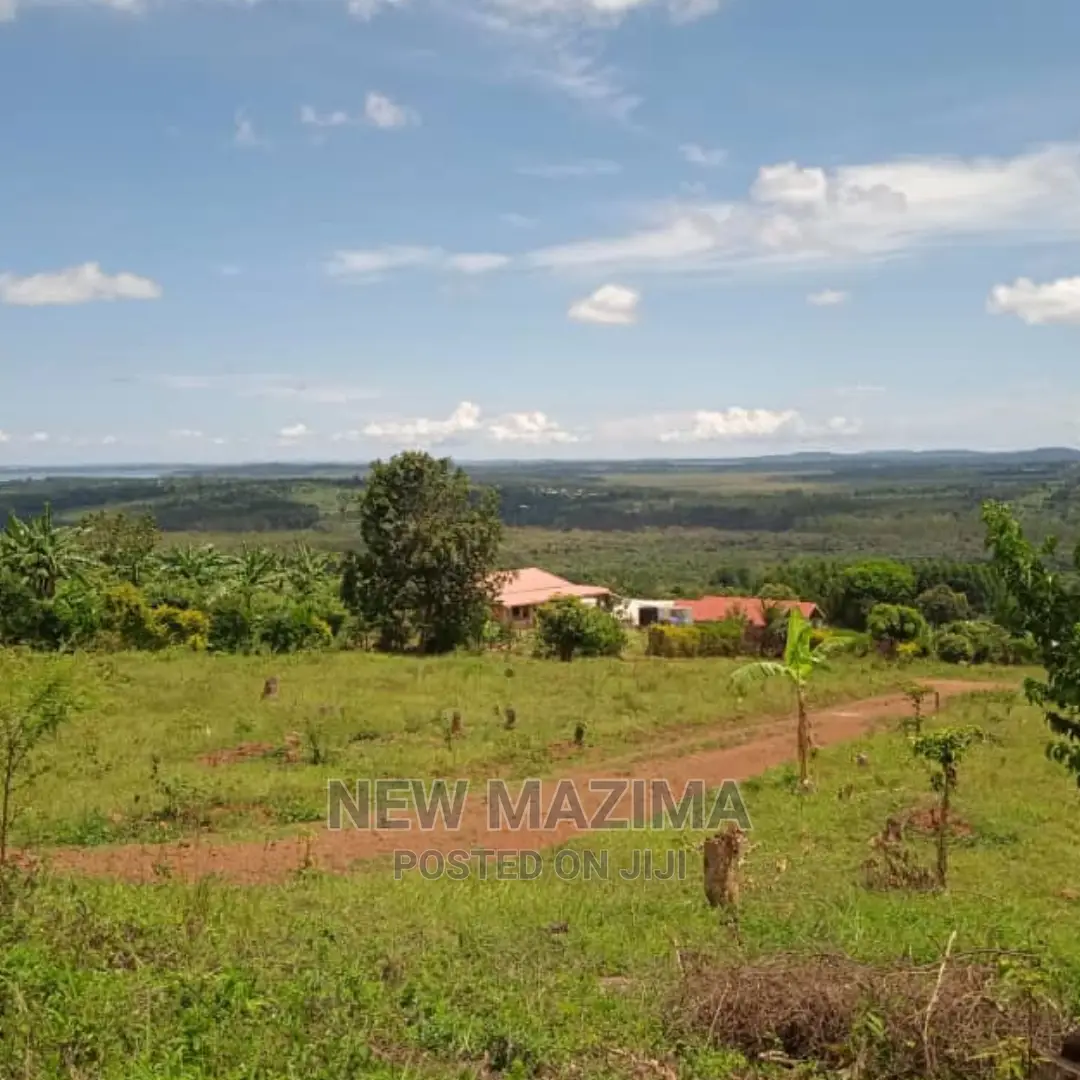 Beautiful Hot Estate in Nakawuka for Sale in Kampala