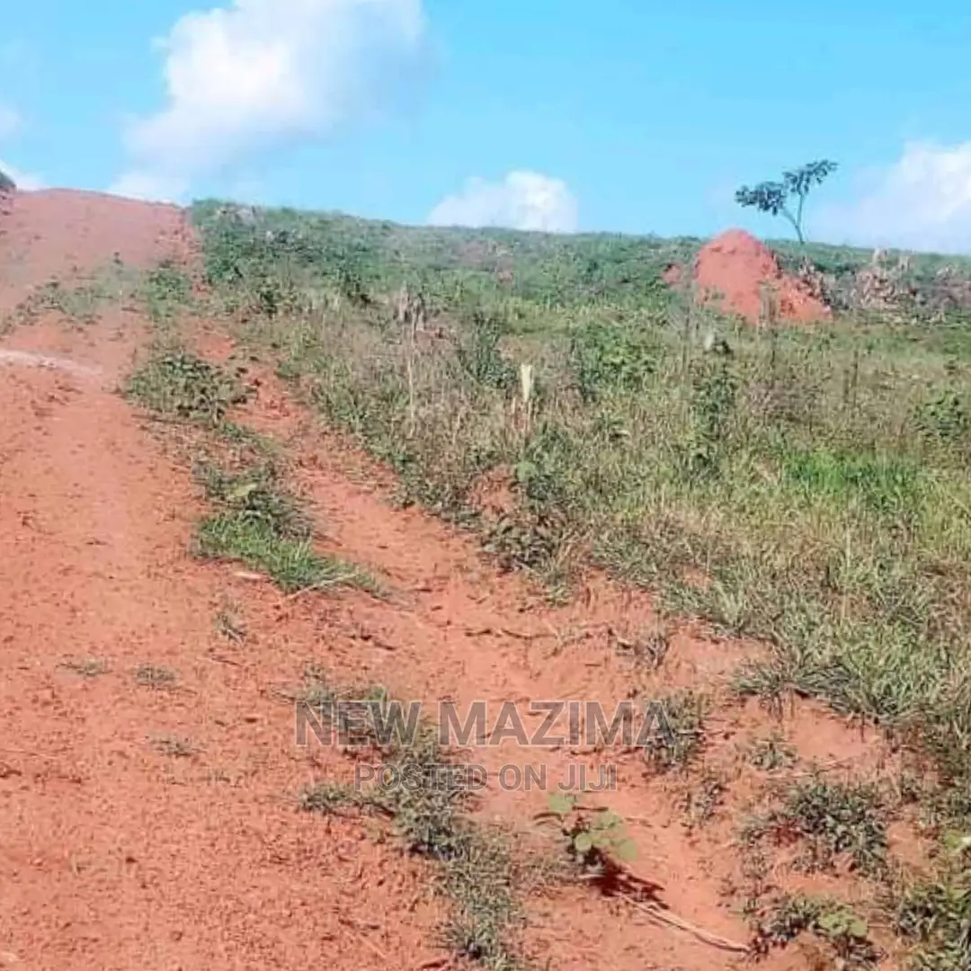 Beautiful Hot Estate in Nakawuka for Sale in Kampala