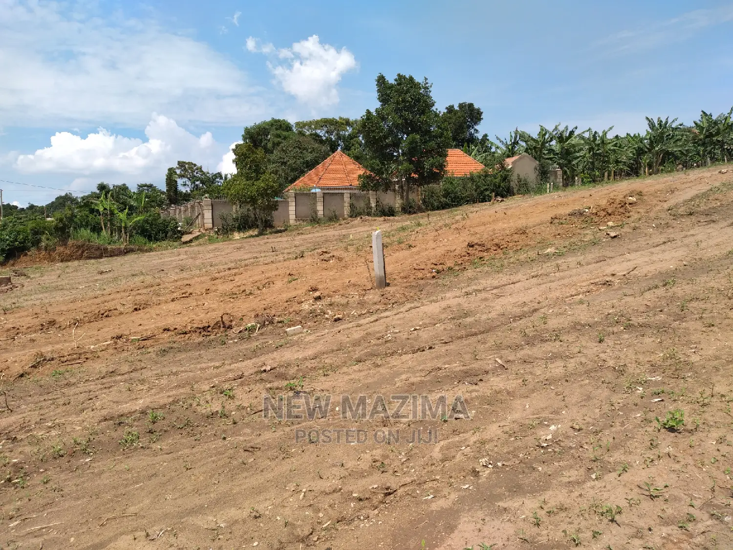Hot Deal Land Just After Munyonyo on Entebbe Expres for Sale in Central Division