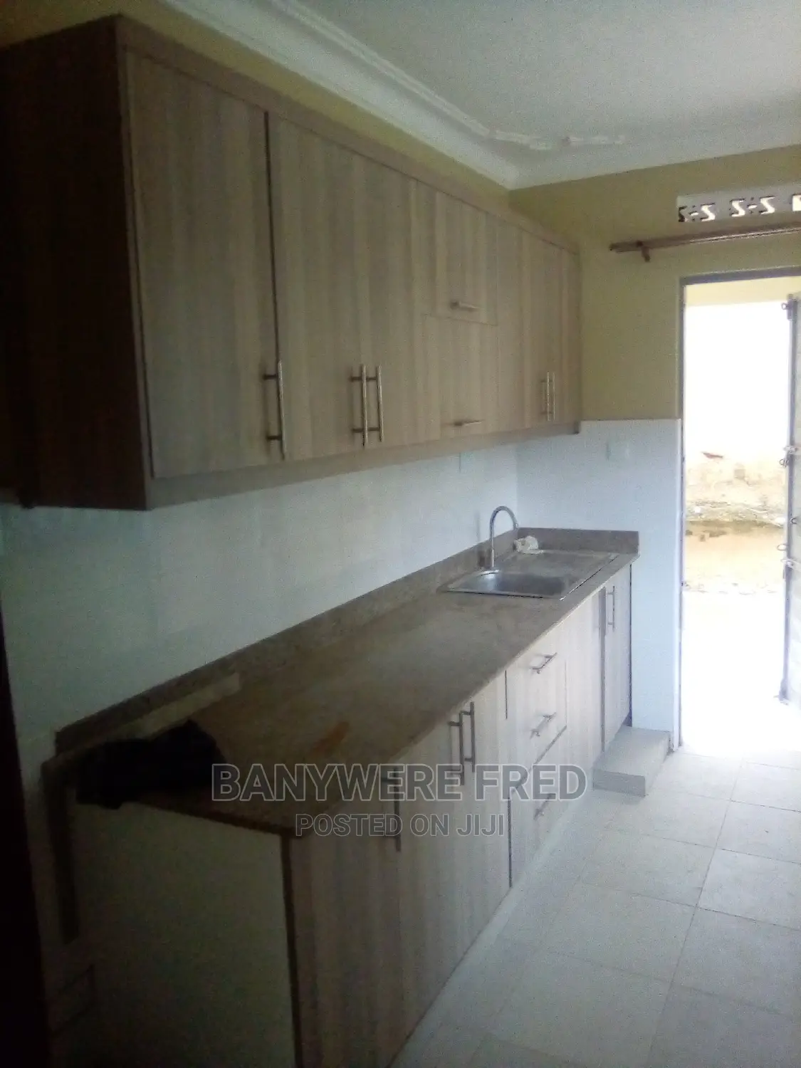 Double Room for Rent in Mbalwa in Kampala