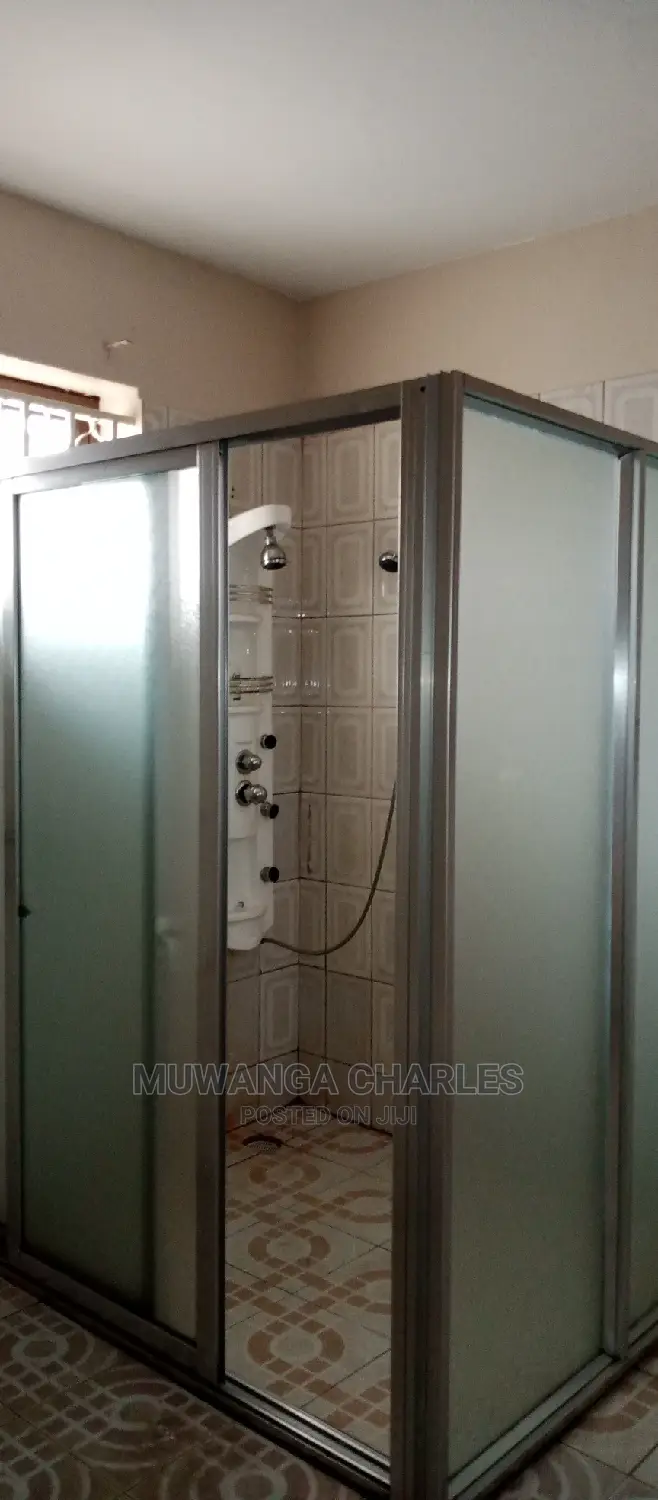 5bdrm House in Fs Properties Ltd, Kampala for Rent in Kampala