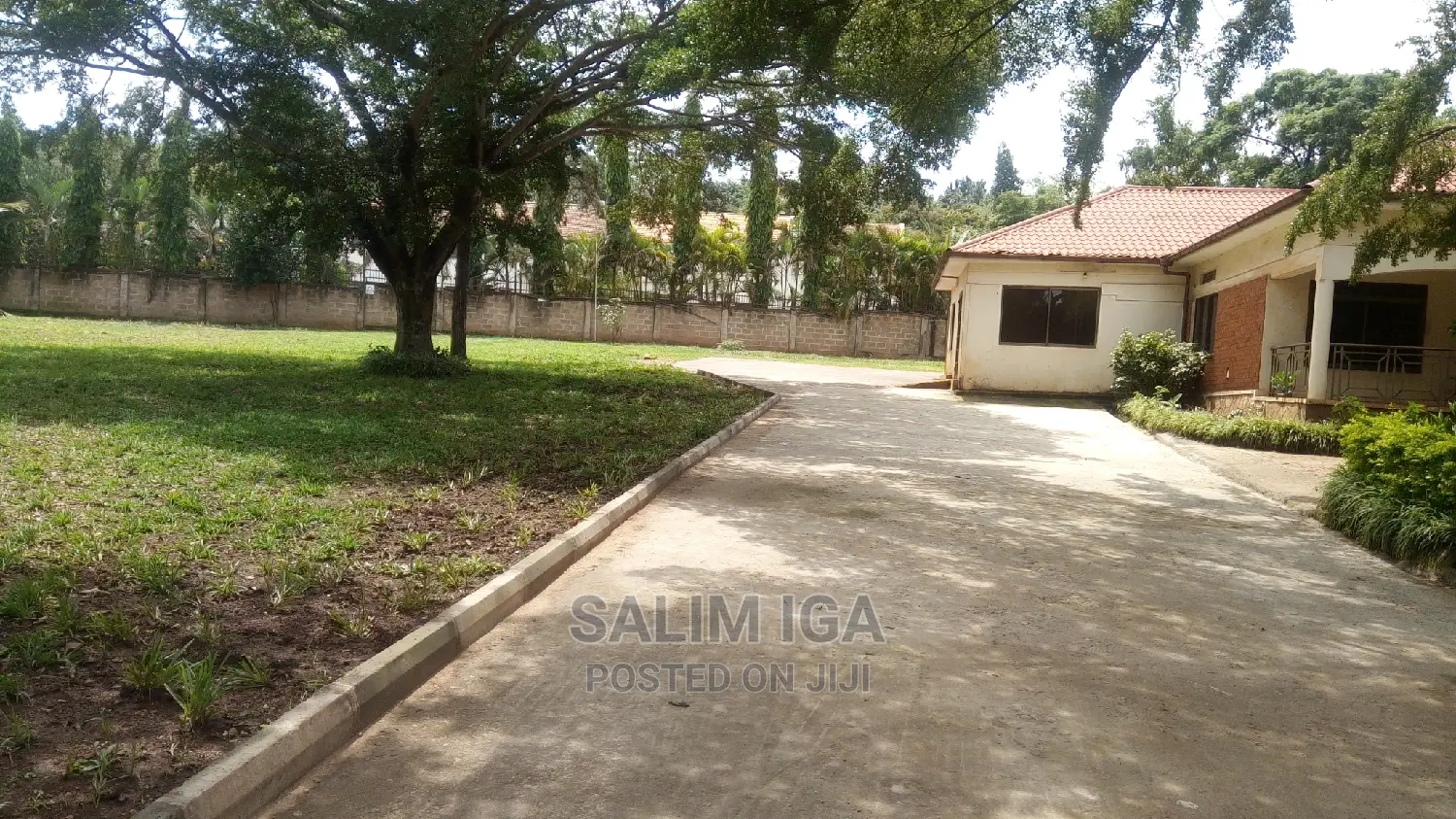 5 Bedrooms Bungalow for Rent in Kololo Property, Kampala in Kampala