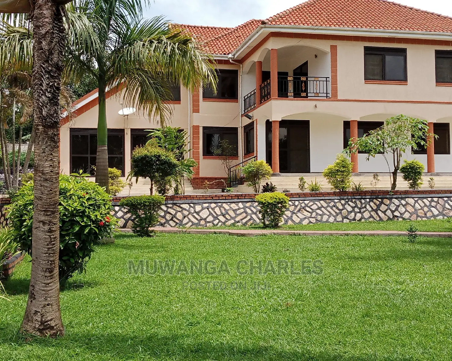 5 Bedrooms Duplex for Rent in Fs Properties Ltd, Kampala in Kampala