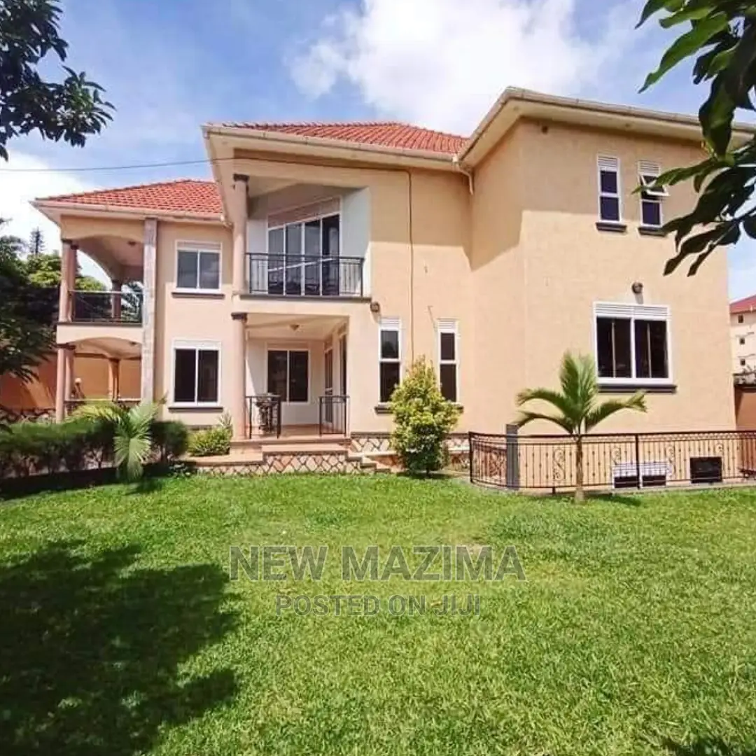 5 Bedrooms Mansion For Sale In Munyonyo Heights Kampala in Kampala