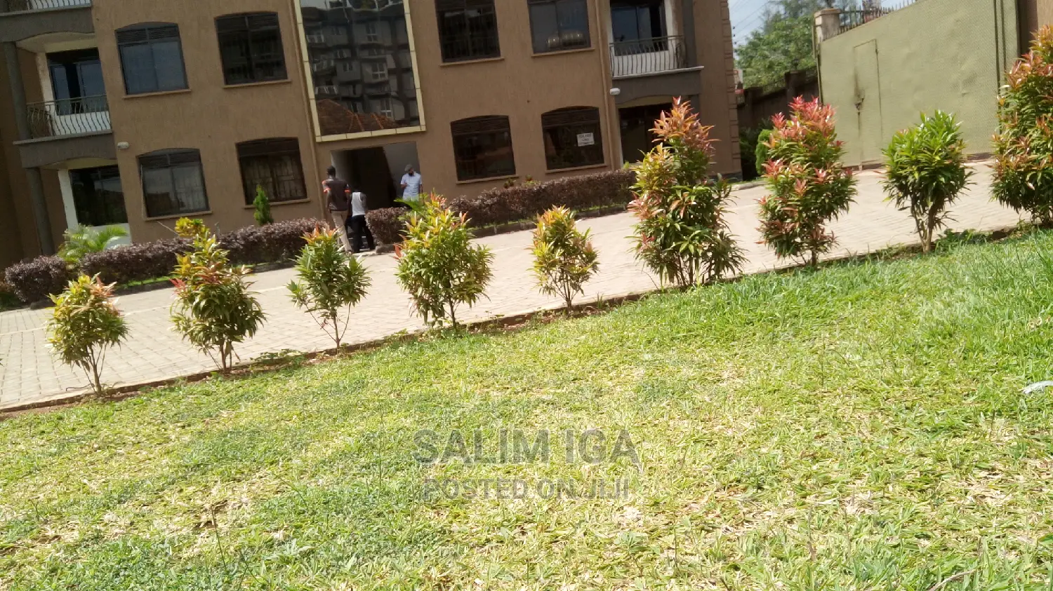 3 Bedrooms Block Of Flats For Rent In Kololo Property Kampala in Kampala