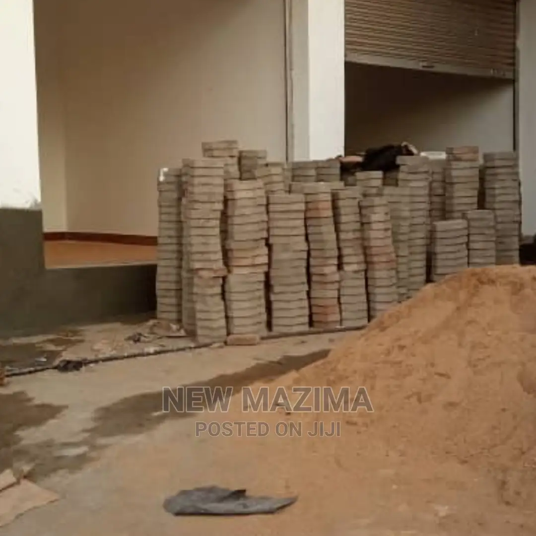 Makindye Brand New Busy Shops For Rent in Kampala