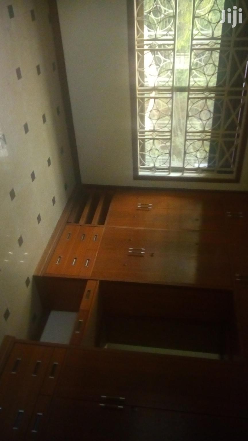 A Samie Detarched House For Rent In Kololo in Kampala