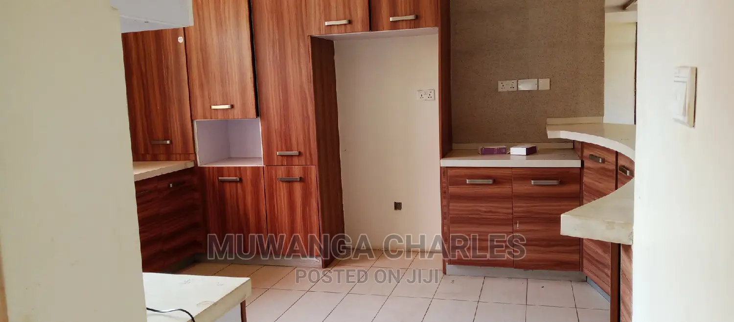 6bdrm Duplex in Fs Properties Ltd, Kampala for Rent in Kampala
