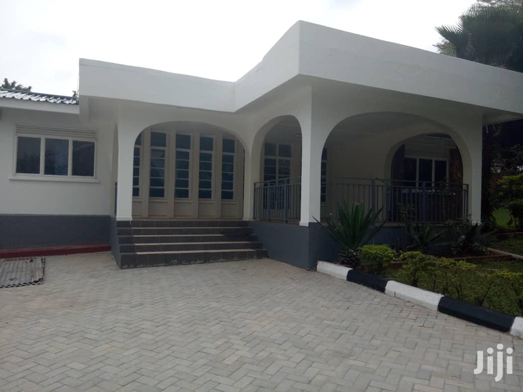 Four Bedroom House In Kololo For Rent in Kampala