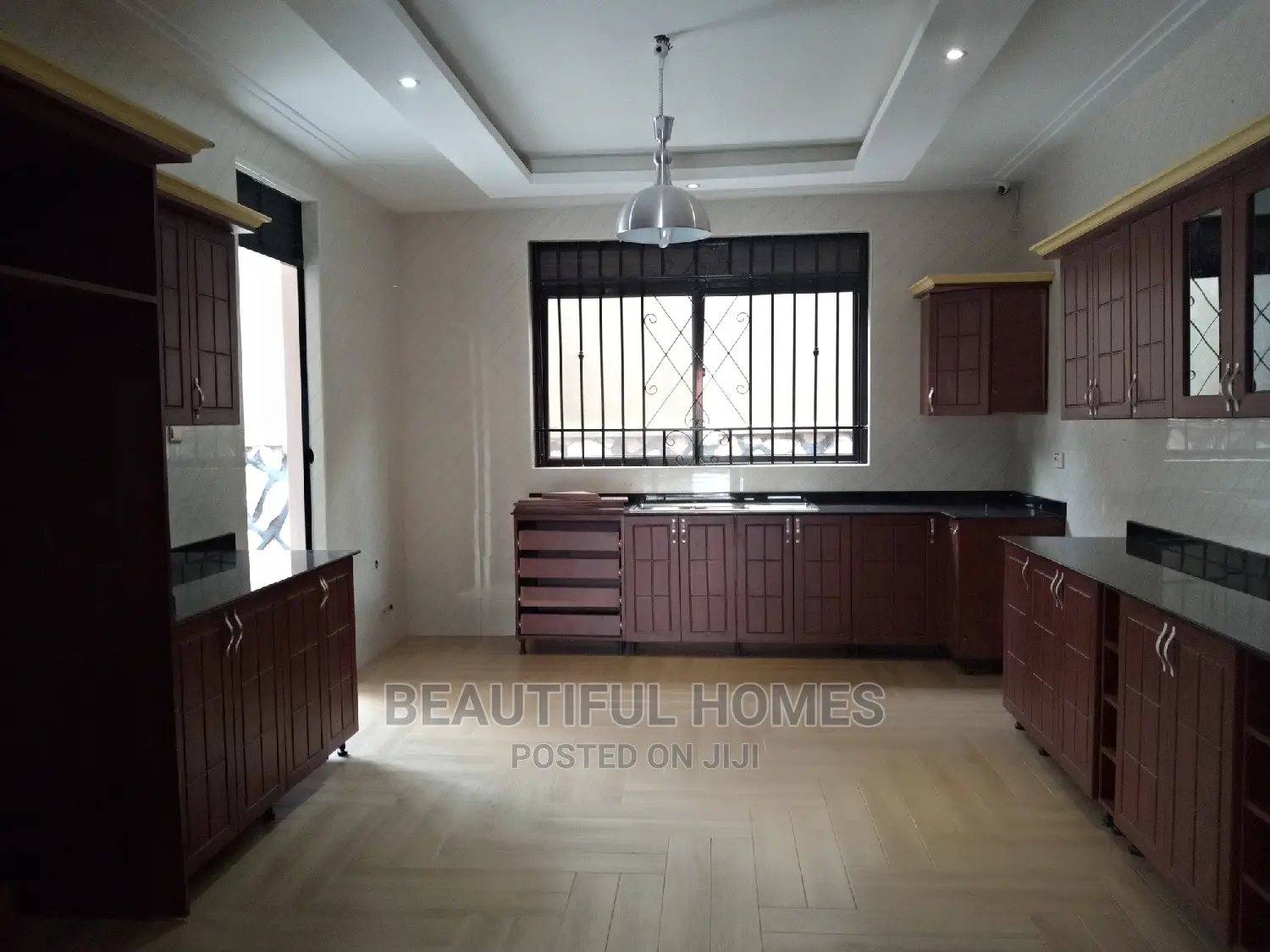 Furnished 4bdrm Mansion in Kampala for Sale in Kampala