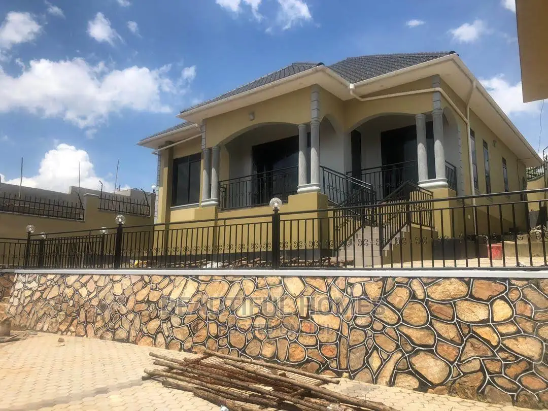 Furnished 4bdrm House in Kira, Kampala for sale in Kampala