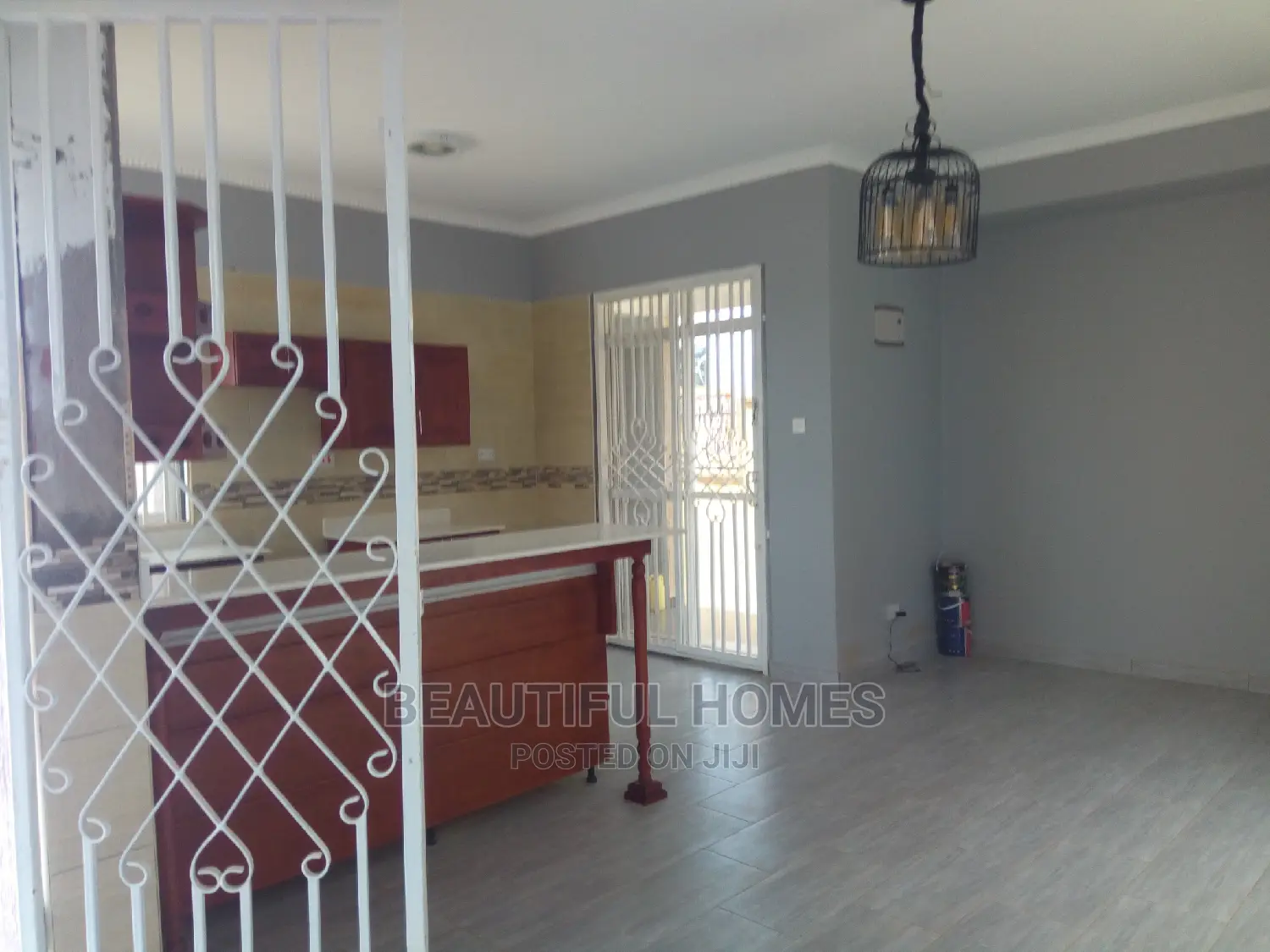 Furnished 4bdrm Bungalow in Kira Tarmack Access, Kampala for Sale in Kampala