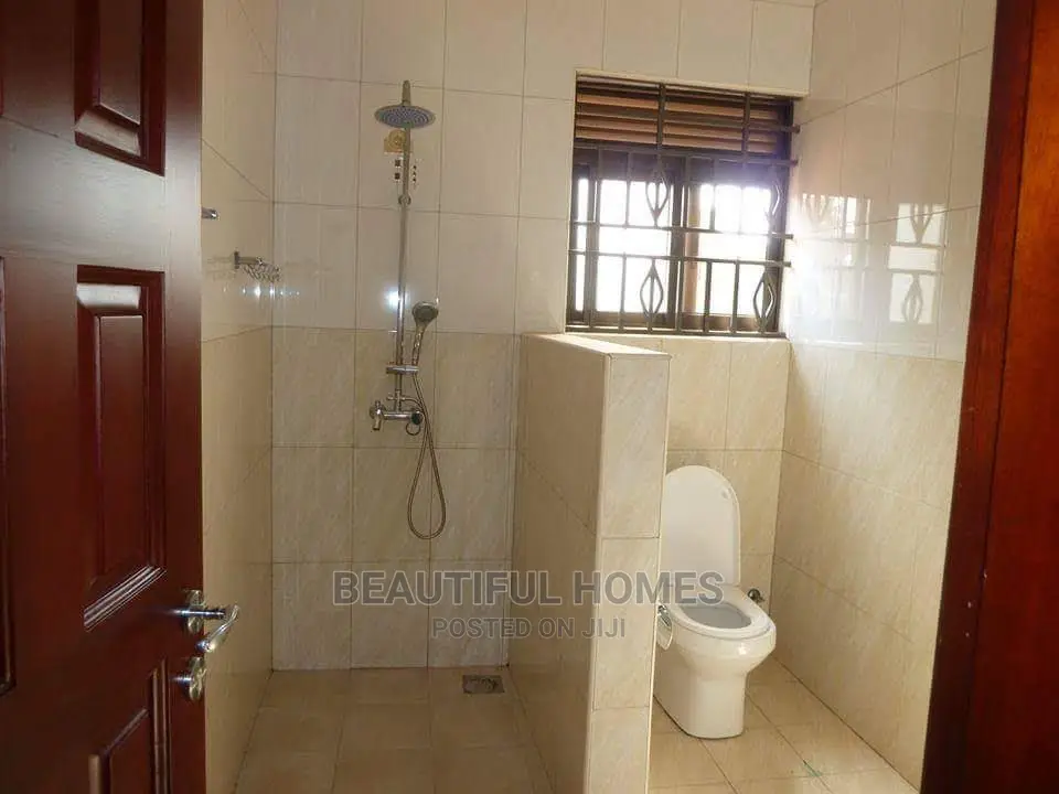 Furnished 2bdrm Apartment in Kyaliwajjara, Kampala for Sale in Kampala