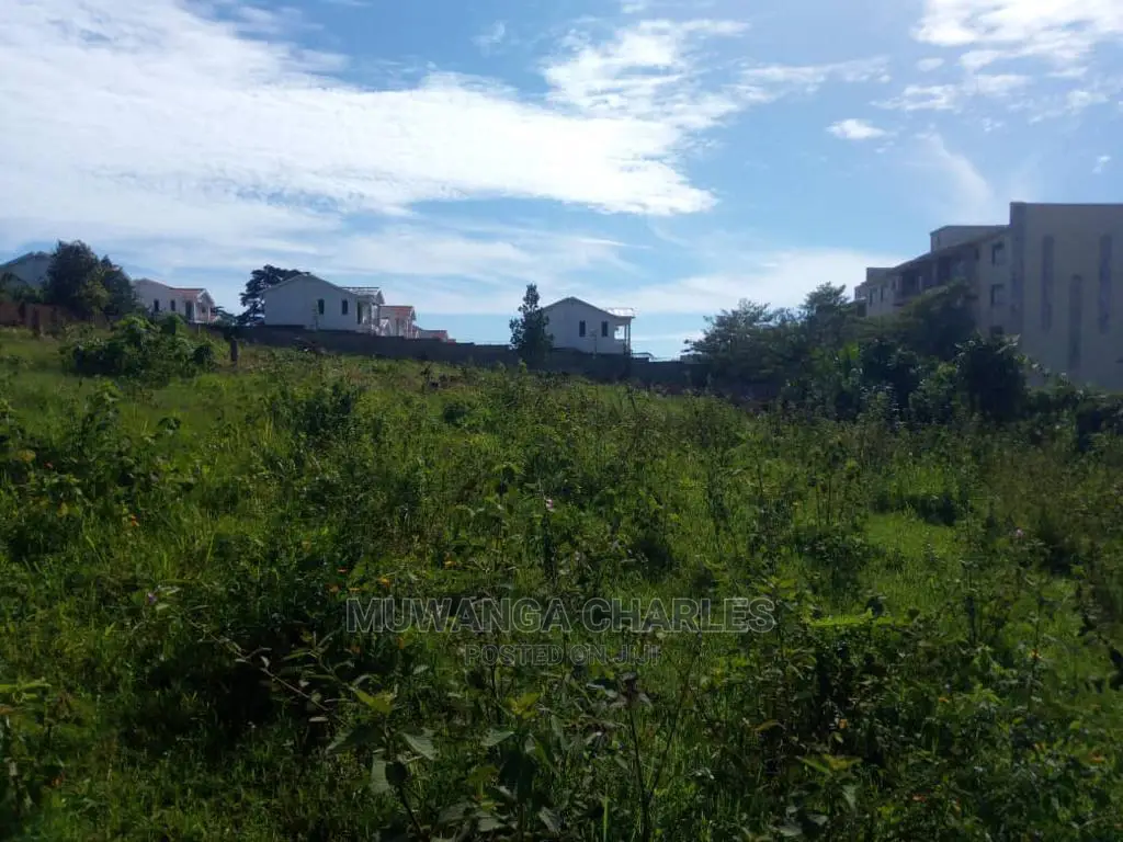 Plots Is Available for Sale in Kitende in Central Division