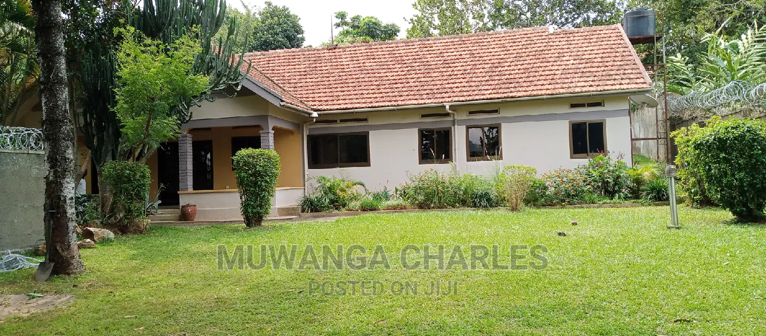 4bdrm Bungalow in Fs Properties Ltd, Kampala for sale in Kampala