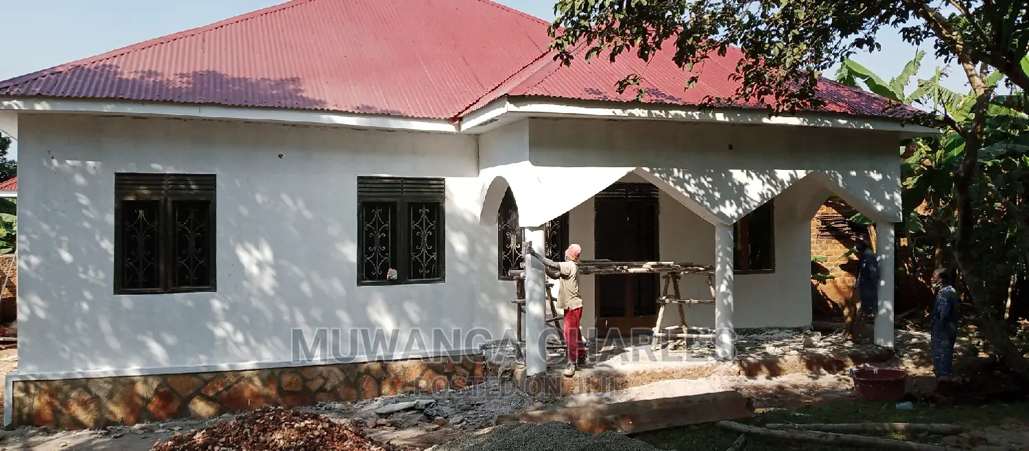 3bdrm Bungalow in Fs Properties Ltd, Wakiso for Sale in Wakiso