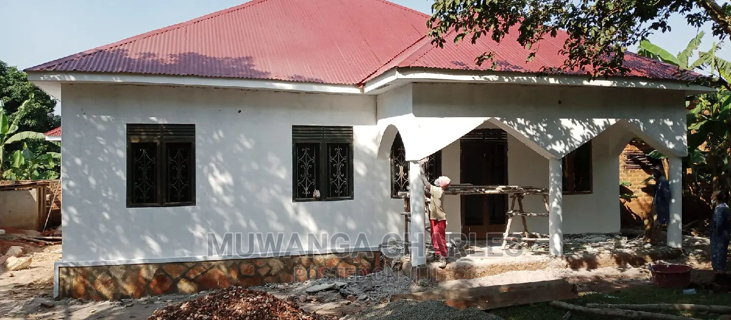 3bdrm Bungalow in Fs Properties Ltd, Wakiso for Sale in Wakiso