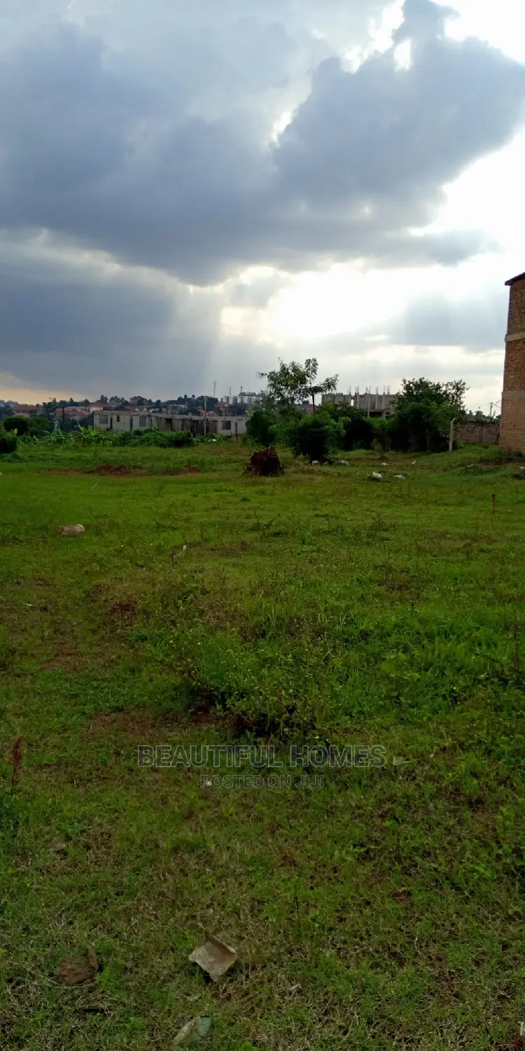 Kira Kimwani 25 Decimals Close to Tarmack Prime Land on Sal in Kampala